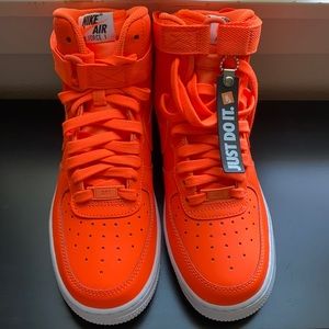 Orange Nike Air Force 1’s